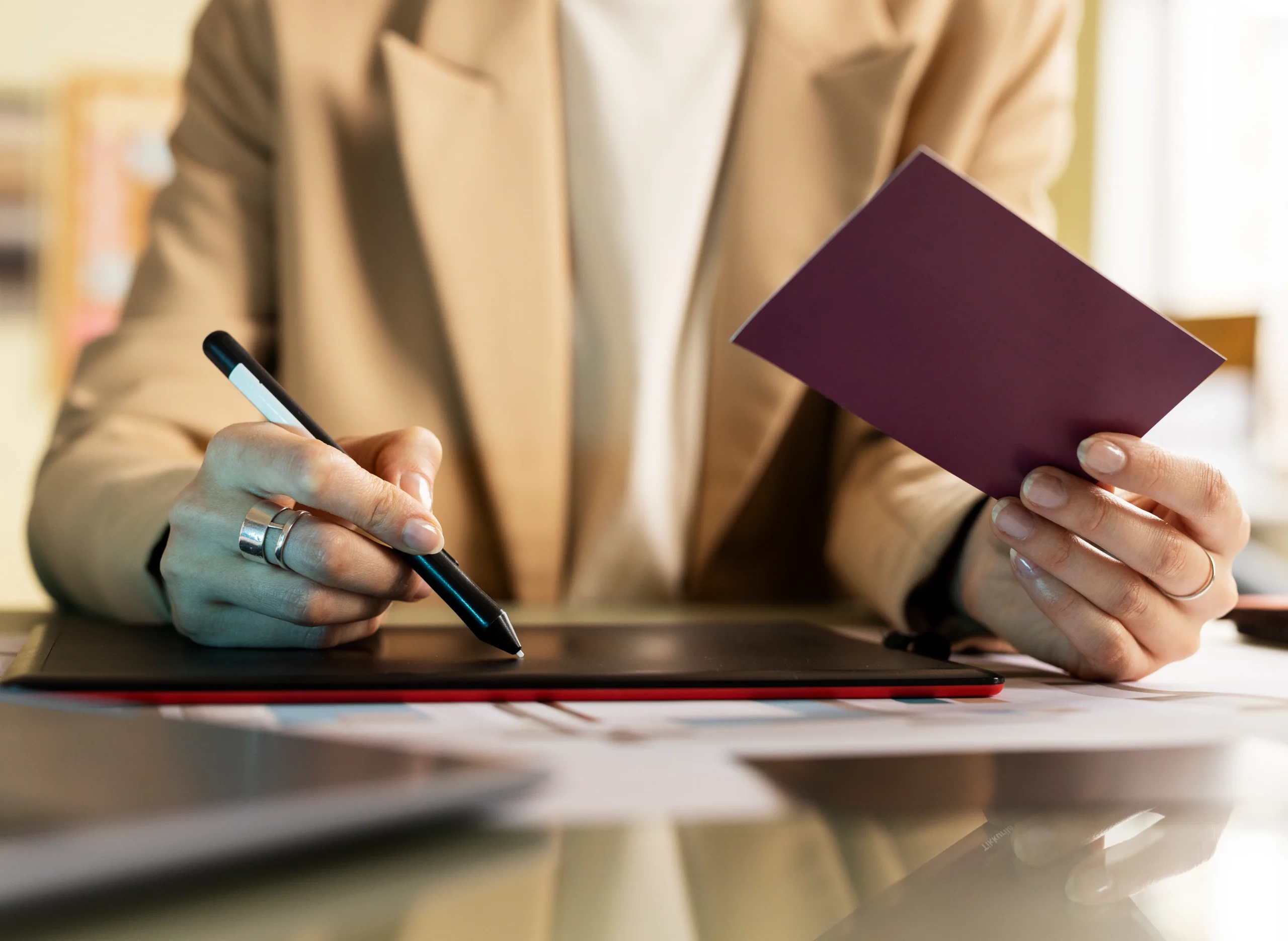 Czy transport drogowy busami do 3,5t wymaga licencji i zezwoleń?