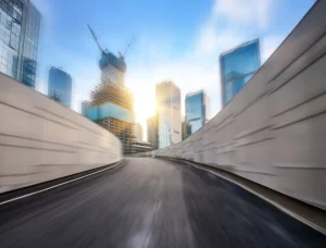 Kiedy warto wybrać transport busem do 3,5t zamiast ciężarówki?