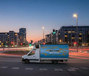 Zodra een vrachtwagen de weg op gaat, wordt de kwaliteit van de ladingzekering in de praktijk getest.